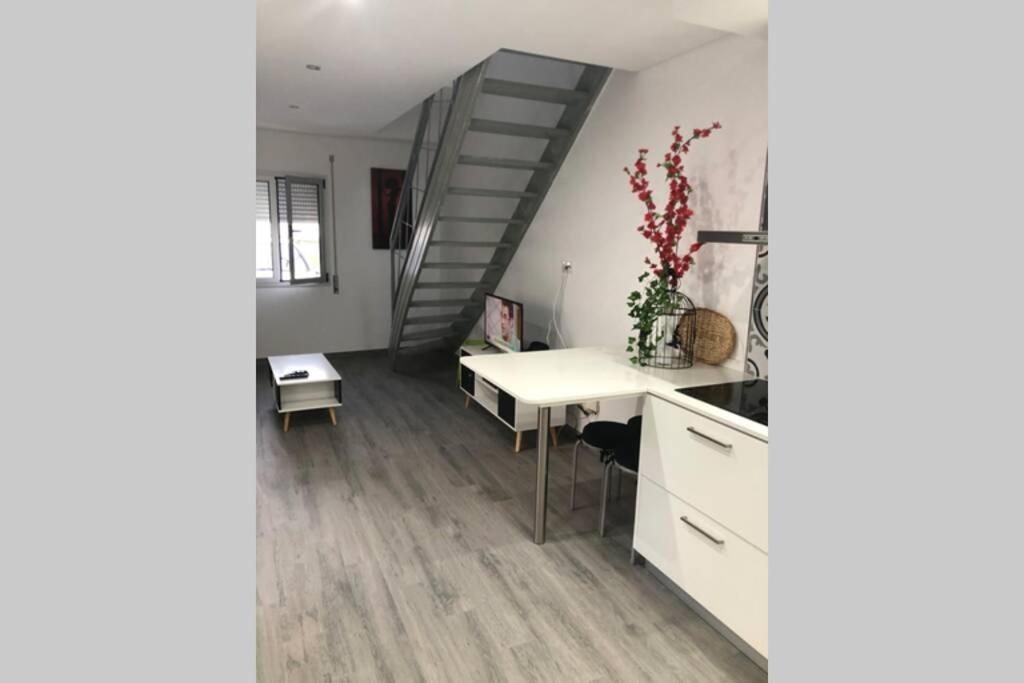 Canelle Apartamento Com Terraco Nazaré Exteriör bild